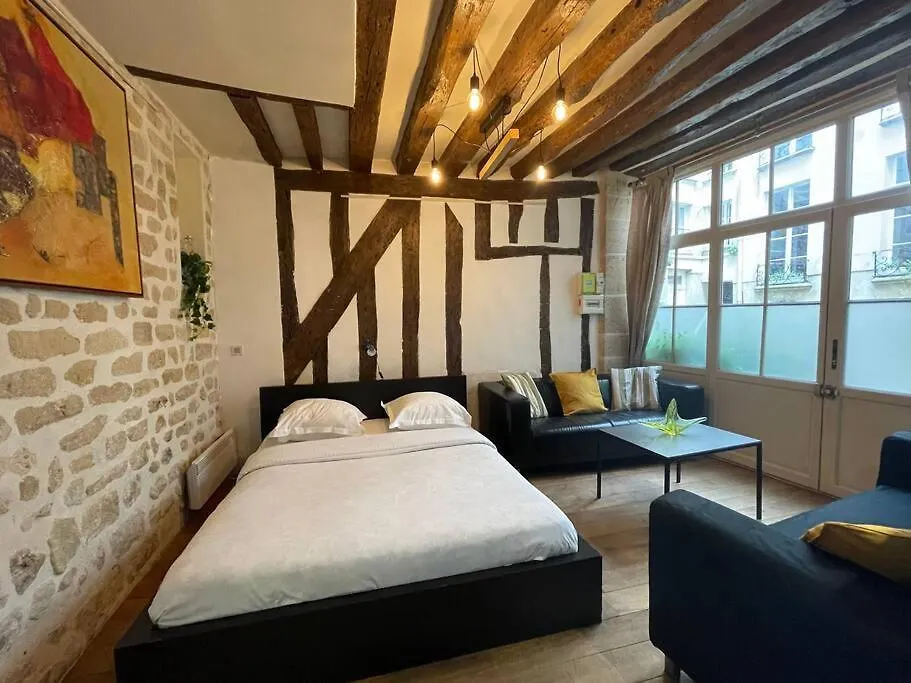 Charming Apt Rue St Andre Des Arts باريس 0*,  فرنسا